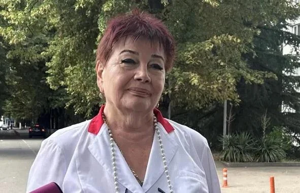 "ეს ოჯახის სურვილი იყო" - რას აცხადებს პირველი საუნივერსიტეტო კლინიკის დირექტორი